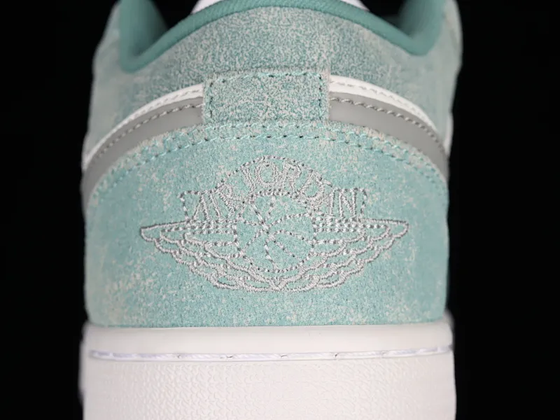 All categories Air Jordan Jordan series basketball shoes Air Jordan 1 Low Z version Air Jordan 1 Low "New Emerald" AJ1 Joe 1 Emerald Blue Retro basketball shoes DN3705-301